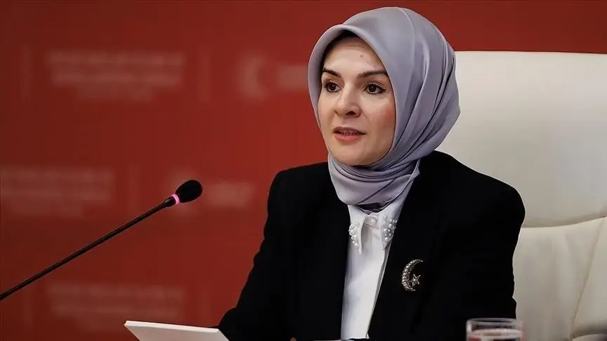 Bakan Göktaş, canlı yayında soruları yanıtladı Bakan Göktaş, canlı yayında soruları yanıtladı