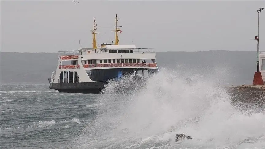 Gökçeada ve Bozcaada hatlarındaki bazı feribot seferleri yarın yapılamayacak