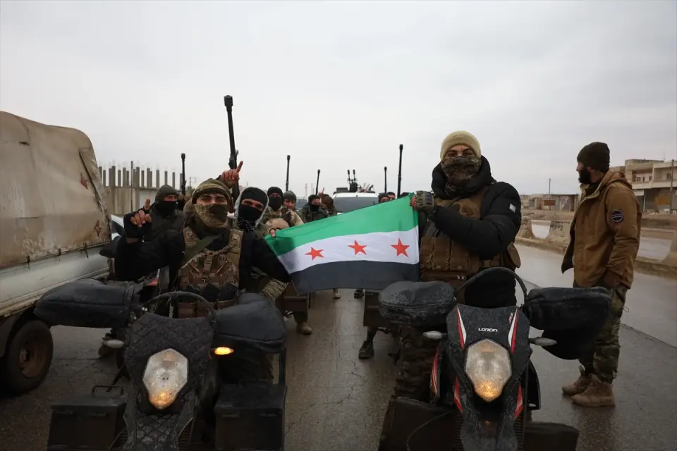 Suriye Cumhurbaşkanı Şara ile Suudi Arabistan Veliaht Prensi bin Selman, Riyad’da bir araya geldi Suriye Cumhurbaşkanı Şara ile Suudi Arabistan Veliaht Prensi bin Selman, Riyad’da bir araya geldi