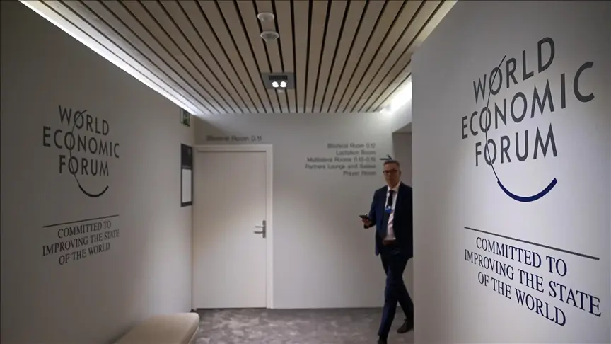 Tunus Dışişleri Bakanı Nefti, İİT ile ekonomik ve teknolojik işbirliğini görüştü Tunus Dışişleri Bakanı Nefti, İİT ile ekonomik ve teknolojik işbirliğini görüştü