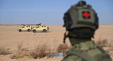 Haşdi Şabi gücü, Irak-Suriye sınır bölgesindeki güvenlik önlemlerini artırdı (FotoHaber)