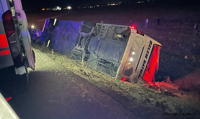 Şanlıurfa'da yolcu otobüsü devrildi: 10 yaralı - En Son Dakika