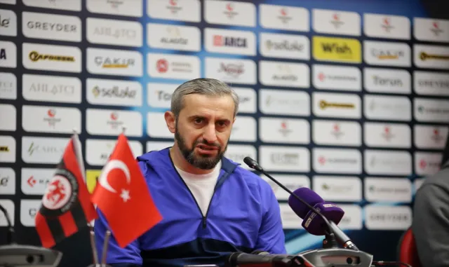 Ahlatcı Çorum FK-Göztepe maçının ardından Ahlatcı Çorum FK-Göztepe maçının ardından