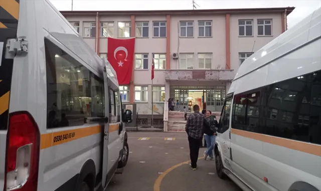 Beypazarı’nda öğrenci taşıma ücretlerine yüzde 20 zam Beypazarı’nda öğrenci taşıma ücretlerine yüzde 20 zam