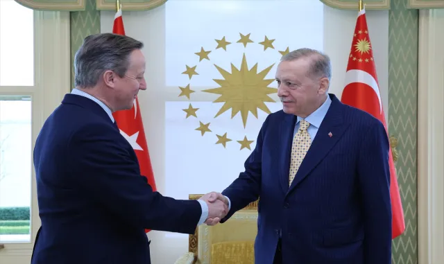 Cumhurbaşkanı Erdoğan, İngiltere Dışişleri Bakanı Cameron’ı kabul etti Cumhurbaşkanı Erdoğan, İngiltere Dışişleri Bakanı Cameron’ı kabul etti
