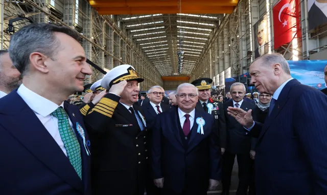Cumhurbaşkanı Erdoğan, Mavi Vatan’da Güç: Yeni Deniz Platformları Teslimat Töreni’nde konuştu: (1) Cumhurbaşkanı Erdoğan, Mavi Vatan’da Güç: Yeni Deniz Platformları Teslimat Töreni’nde konuştu: (1)