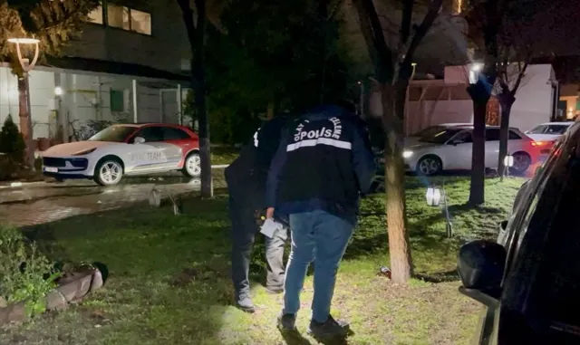 Eskişehir’de çıkan kavgada bir kişiyi silahla yaralayan şüpheli tutuklandı Eskişehir’de çıkan kavgada bir kişiyi silahla yaralayan şüpheli tutuklandı