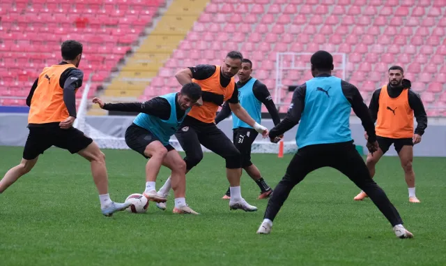 Hatayspor, Kasımpaşa maçının hazırlıklarını tamamladı Hatayspor, Kasımpaşa maçının hazırlıklarını tamamladı
