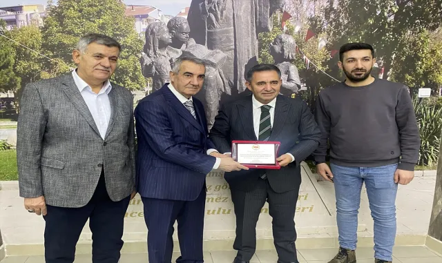 Kırşehir’de 10 Ocak Çalışan Gazeteciler Günü dolayısıyla etkinlik düzenlendi Kırşehir’de 10 Ocak Çalışan Gazeteciler Günü dolayısıyla etkinlik düzenlendi