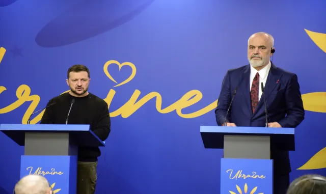 Arnavutluk’ta, Ukrayna-Güneydoğu Avrupa Zirvesi sona erdi Arnavutluk’ta, Ukrayna-Güneydoğu Avrupa Zirvesi sona erdi