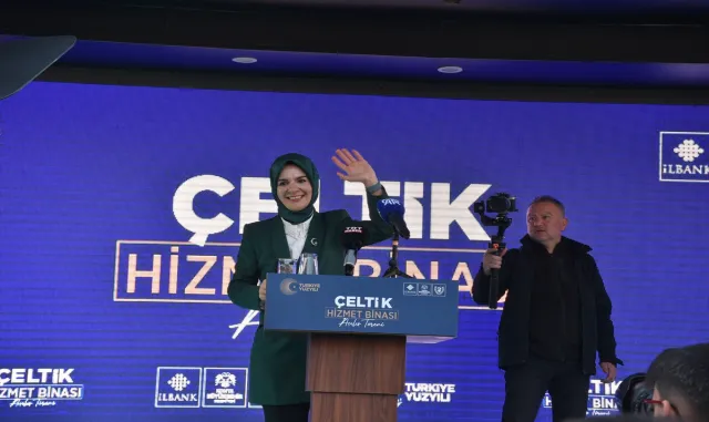 Bakan Göktaş, Konya’da "Teknoloji, Şehir ve Kadın Buluşması"nda konuştu: Bakan Göktaş, Konya’da "Teknoloji, Şehir ve Kadın Buluşması"nda konuştu: