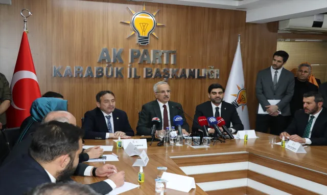 Bakan Uraloğlu, AK Parti Karabük İl Başkanlığı’nda konuştu: Bakan Uraloğlu, AK Parti Karabük İl Başkanlığı’nda konuştu: