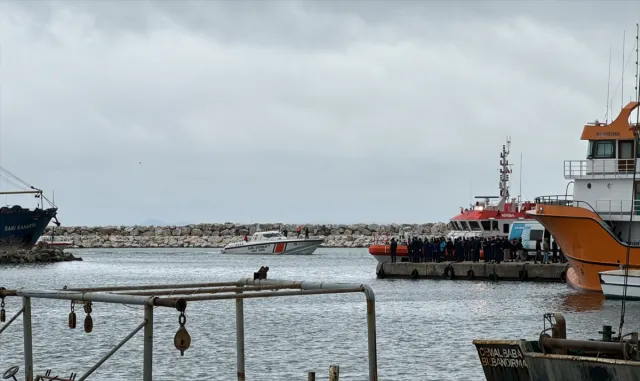 GÜNCELLEME 2 - Marmara Denizi’nde batan geminin enkazında bir kişinin cesedi bulundu GÜNCELLEME 2 - Marmara Denizi’nde batan geminin enkazında bir kişinin cesedi bulundu