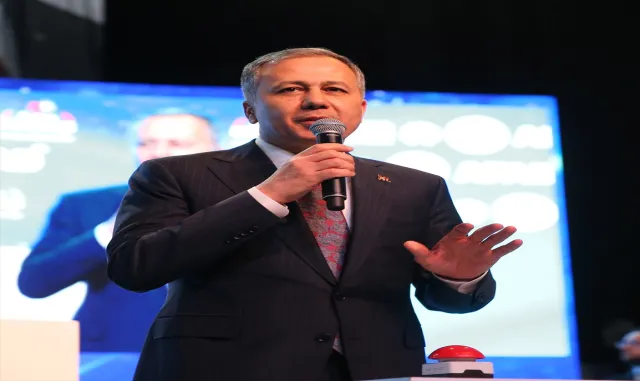 İçişleri Bakanı Yerlikaya, Malatya’da "Deprem Konutları Kura ve Teslim Töreni"nde konuştu: İçişleri Bakanı Yerlikaya, Malatya’da "Deprem Konutları Kura ve Teslim Töreni"nde konuştu: