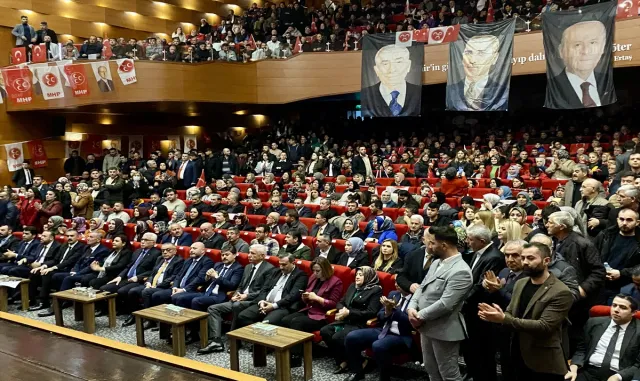 MHP’nin Kırşehir’deki belediye başkan adayları tanıtıldı MHP’nin Kırşehir’deki belediye başkan adayları tanıtıldı