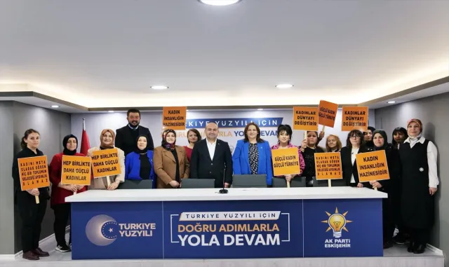 AK Parti Eskişehir İl Kadın Kollarından 8 Mart Dünya Kadınlar Günü açıklaması AK Parti Eskişehir İl Kadın Kollarından 8 Mart Dünya Kadınlar Günü açıklaması