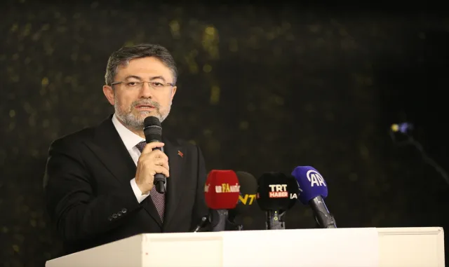 Bakan Yumaklı, Şanlıurfa’daki iftar programında konuştu: Bakan Yumaklı, Şanlıurfa’daki iftar programında konuştu:
