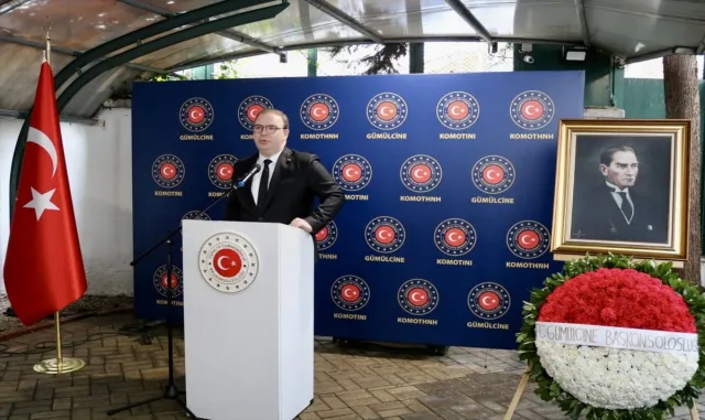 Batı Trakya’da İstiklal Marşı’nın kabulü ve Çanakkale şehitlerini anma etkinliği düzenlendi Batı Trakya’da İstiklal Marşı’nın kabulü ve Çanakkale şehitlerini anma etkinliği düzenlendi