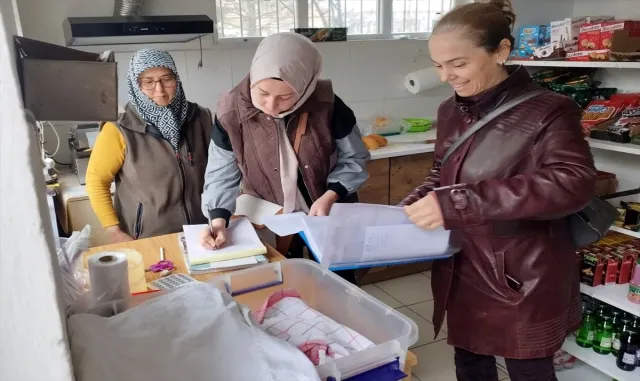Beypazarı’ndaki okul kantinleri denetleniyor Beypazarı’ndaki okul kantinleri denetleniyor