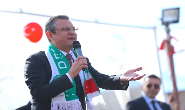 CHP Genel Başkanı Özel, Osmaniye Düziçi’nde "halk buluşması"na katıldı: CHP Genel Başkanı Özel, Osmaniye Düziçi’nde "halk buluşması"na katıldı: