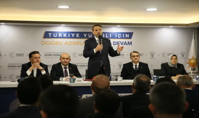 Enerji ve Tabii Kaynaklar Bakanı Bayraktar, Eskişehir’de AK Parti İl Başkanlığında konuştu: Enerji ve Tabii Kaynaklar Bakanı Bayraktar, Eskişehir’de AK Parti İl Başkanlığında konuştu: