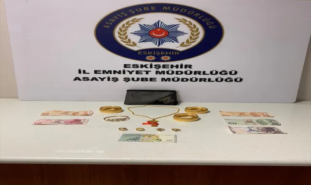 Eskişehir’de hırsızlık olaylarıyla ilgili 23 şüpheli yakalandı Eskişehir’de hırsızlık olaylarıyla ilgili 23 şüpheli yakalandı
