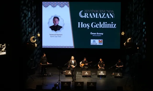 Eşref Ziya Terzi, Zeytinburnu’nda sevilen ezgileri seslendirdi Eşref Ziya Terzi, Zeytinburnu’nda sevilen ezgileri seslendirdi