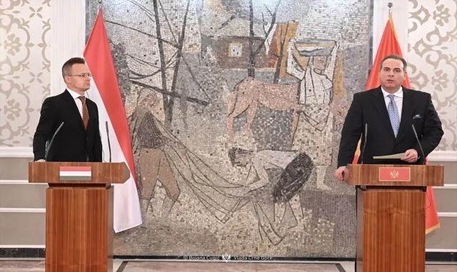 Macaristan Dışişleri Bakanı Szijjarto: "Karadağ AB üyeliğine hazır" Macaristan Dışişleri Bakanı Szijjarto: "Karadağ AB üyeliğine hazır"