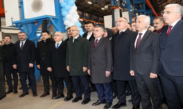 Ulaştırma ve Altyapı Bakanı Uraloğlu, Sivas’ta Boji Üretim Fabrikası açılışında konuştu: Ulaştırma ve Altyapı Bakanı Uraloğlu, Sivas’ta Boji Üretim Fabrikası açılışında konuştu: