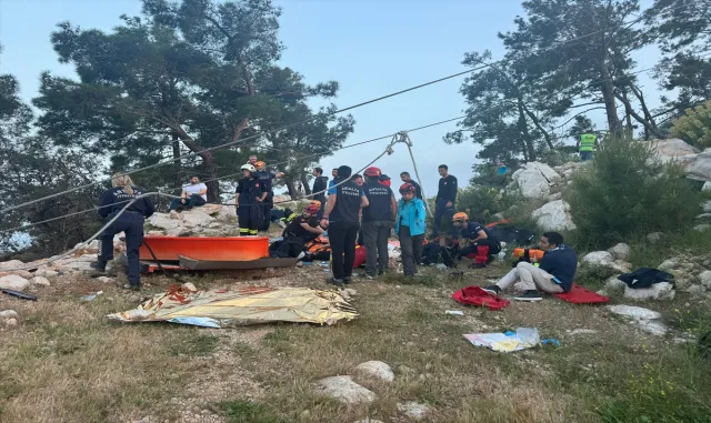 Antalya’da teleferik kazasında 1 kişi öldü, 7 kişi yaralandı Antalya’da teleferik kazasında 1 kişi öldü, 7 kişi yaralandı
