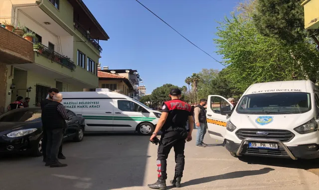Aydın’da tartıştığı anne ve oğlunu bıçaklayarak öldüren kişi tutuklandı Aydın’da tartıştığı anne ve oğlunu bıçaklayarak öldüren kişi tutuklandı