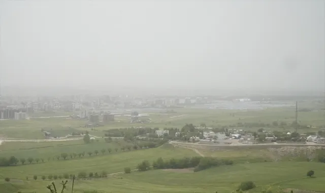 Gaziantep, Adıyaman ve Malatya’da toz taşınımı etkili oluyor Gaziantep, Adıyaman ve Malatya’da toz taşınımı etkili oluyor
