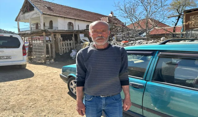 GÜNCELLEME 2 - Antalya’da saldırdıkları kadının ölümüne yol açan çoban köpeklerinin sahibi tutuklandı GÜNCELLEME 2 - Antalya’da saldırdıkları kadının ölümüne yol açan çoban köpeklerinin sahibi tutuklandı