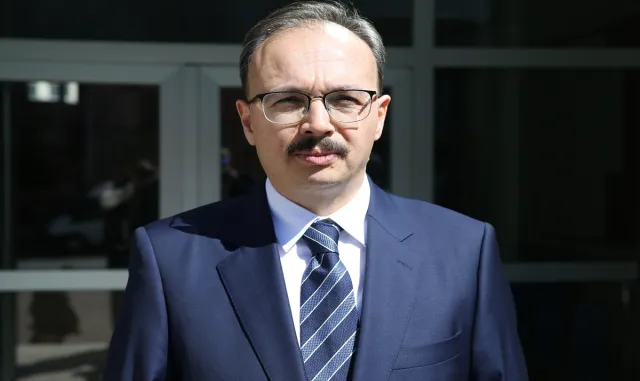 GÜNCELLEME 3 - Siirt Pervari’de belediye başkanlığı seçimi kavgasında 1 kişi öldü, 4 kişi yaralandı GÜNCELLEME 3 - Siirt Pervari’de belediye başkanlığı seçimi kavgasında 1 kişi öldü, 4 kişi yaralandı
