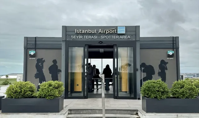 İstanbul Havalimanı’ndaki spotter alanı yeniden hizmete açıldı İstanbul Havalimanı’ndaki spotter alanı yeniden hizmete açıldı