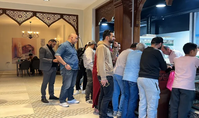 Libyalılar ramazan ayında da Türk restoranlarını tercih ediyor Libyalılar ramazan ayında da Türk restoranlarını tercih ediyor