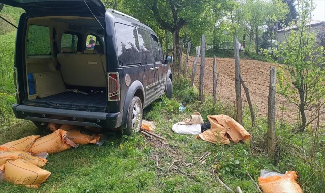 Ordu’da yokuştan kayan aracının altında kalan sürücü öldü Ordu’da yokuştan kayan aracının altında kalan sürücü öldü