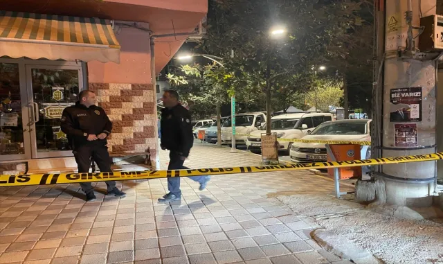 Sakarya’da iki aile arasında çıkan silahlı kavgaya ilişkin 2 zanlı tutuklandı Sakarya’da iki aile arasında çıkan silahlı kavgaya ilişkin 2 zanlı tutuklandı