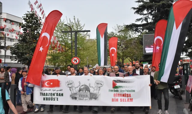 Trabzon’da Filistin’e destek yürüyüşü yapıldı Trabzon’da Filistin’e destek yürüyüşü yapıldı