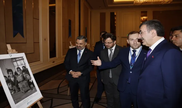 Cumhurbaşkanı Yardımcısı Yılmaz, "AI Tomorrrow Summit" etkinliğinde konuştu: Cumhurbaşkanı Yardımcısı Yılmaz, "AI Tomorrrow Summit" etkinliğinde konuştu: