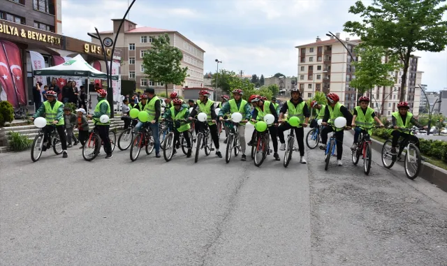 Güneydoğu’da 11. Yeşilay Bisiklet Turu düzenlendi Güneydoğu’da 11. Yeşilay Bisiklet Turu düzenlendi