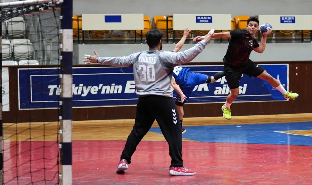 Hentbol: Hazırlık maçı Hentbol: Hazırlık maçı