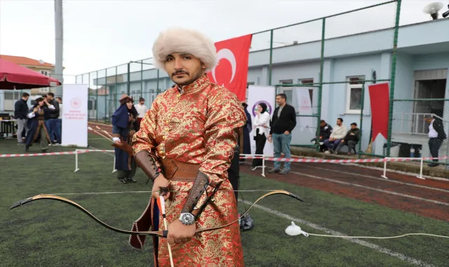 İller Arası Geleneksel Türk Okçuluğu Turnuvası Türkiye Finali, Sakarya’da tamamlandı İller Arası Geleneksel Türk Okçuluğu Turnuvası Türkiye Finali, Sakarya’da tamamlandı