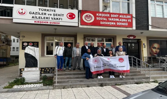Kırşehir’de şehit aileleri hazırlanan proje ile Azerbaycan’a gitti Kırşehir’de şehit aileleri hazırlanan proje ile Azerbaycan’a gitti