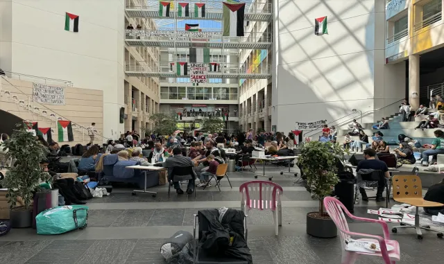 Lozan ve Cenevre üniversitelerinde Filistin’e destek eylemleri devam ediyor Lozan ve Cenevre üniversitelerinde Filistin’e destek eylemleri devam ediyor