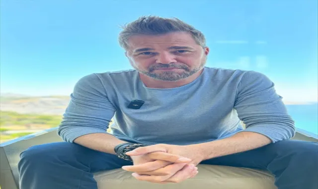 Oyuncu Engin Altan Düzyatan: "Farklı rolleri oynamayı ve bunları deneyimlemeyi seviyorum" Oyuncu Engin Altan Düzyatan: "Farklı rolleri oynamayı ve bunları deneyimlemeyi seviyorum"