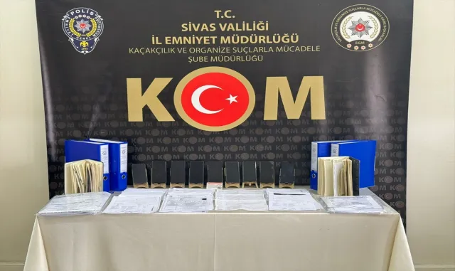 Sivas merkezli sahte engelli raporu operasyonunda 10 şüpheli tutuklandı Sivas merkezli sahte engelli raporu operasyonunda 10 şüpheli tutuklandı