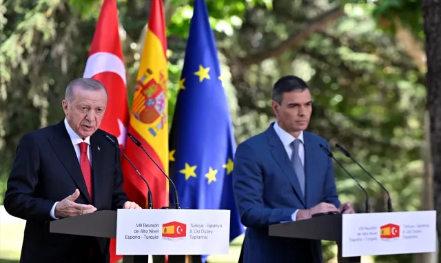 Cumhurbaşkanı Erdoğan, İspanya Başbakanı Sanchez ile ortak basın toplantısında konuştu: (2) Cumhurbaşkanı Erdoğan, İspanya Başbakanı Sanchez ile ortak basın toplantısında konuştu: (2)