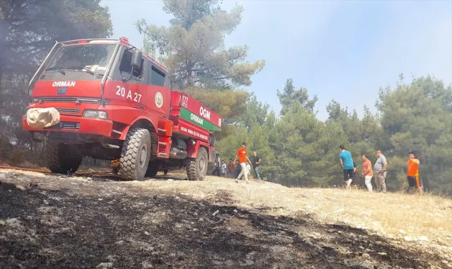 GÜNCELLEME - Denizli’nin Buldan ilçesinde çıkan orman yangını kontrol altına alındı GÜNCELLEME - Denizli’nin Buldan ilçesinde çıkan orman yangını kontrol altına alındı