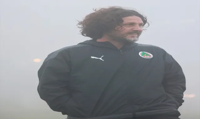Alanyaspor yeni sezon hazırlıklarını çift idmanla sürdürdü Alanyaspor yeni sezon hazırlıklarını çift idmanla sürdürdü